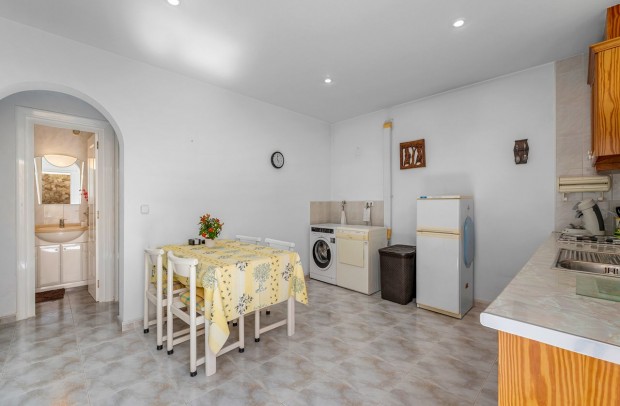 Resale - Detached House / Villa - Benijófar - Benimar