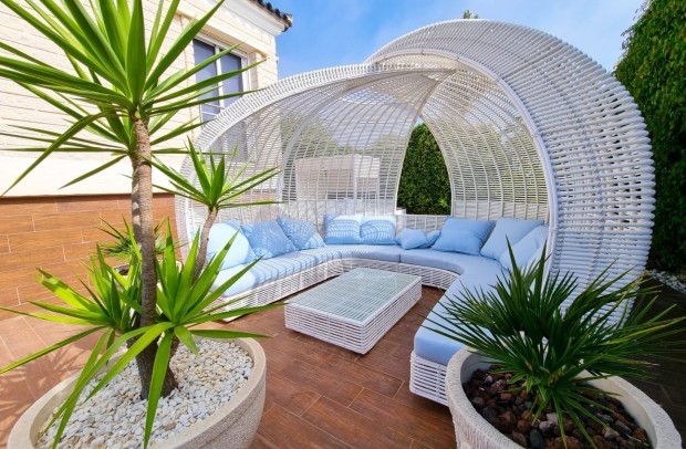 Resale - Detached House / Villa - Torrevieja - La Mata