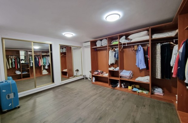 Resale - Detached House / Villa - Torrevieja - La Mata