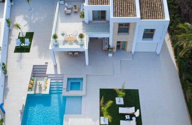 Nueva construcción  - Detached House / Villa - Orihuela Costa - Campoamor