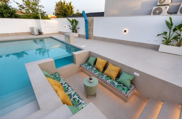 Nueva construcción  - Detached House / Villa - Orihuela Costa - Campoamor