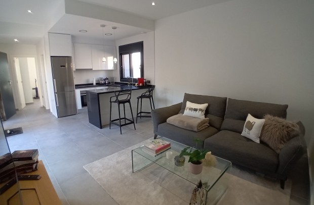 Revente - Detached House / Villa - Ciudad Quesada