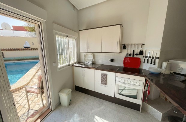 Resale - Detached House / Villa - Ciudad Quesada