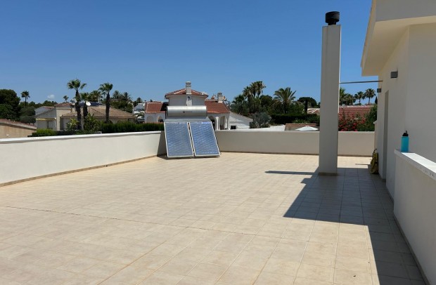 Resale - Detached House / Villa - Ciudad Quesada - Rojales