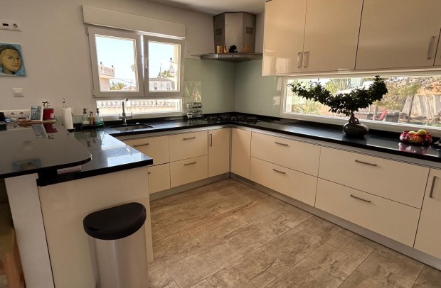 Resale - Detached House / Villa - Ciudad Quesada - Rojales