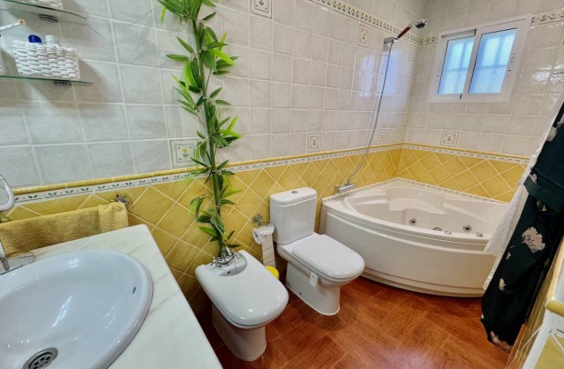 Resale - Country Property - Torrellano - Elche