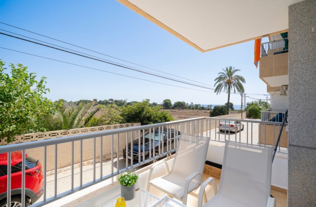Resale - Apartment - Orihuela Costa - Punta Prima
