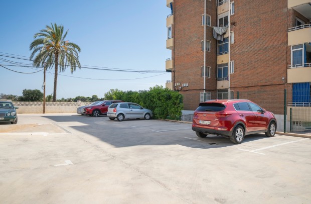 Resale - Apartment - Orihuela Costa - Punta Prima