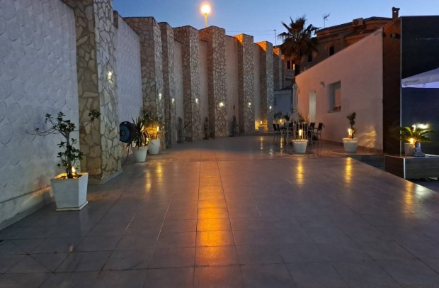 Revente - Detached House / Villa - Ciudad Quesada