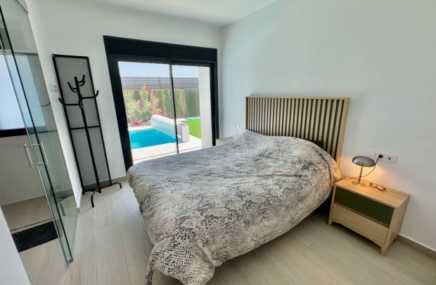 Resale - Detached House / Villa - Algorfa - La Finca Golf Resort