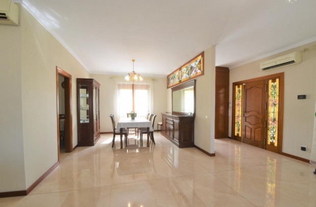 Revente - Villa Detached - Ciudad Quesada