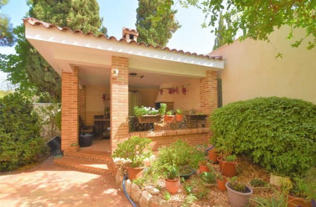 Revente - Villa Detached - Ciudad Quesada