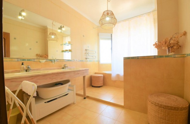 Revente - Villa Detached - Ciudad Quesada