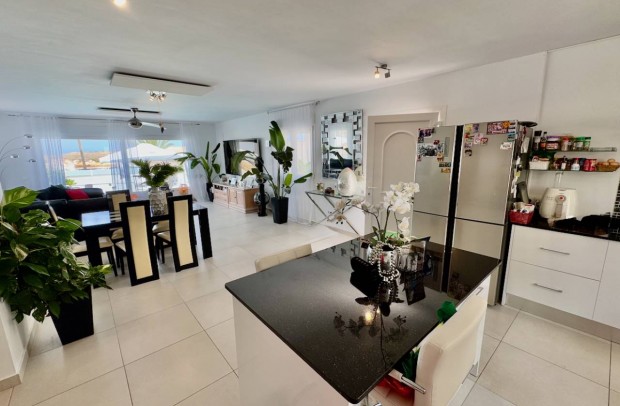 Revente - Detached House / Villa - Ciudad Quesada