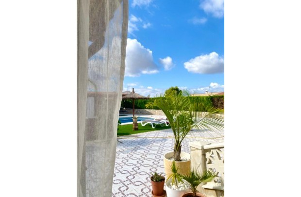 Resale - Villa / Detached - Ciudad Quesada - Quesada Center