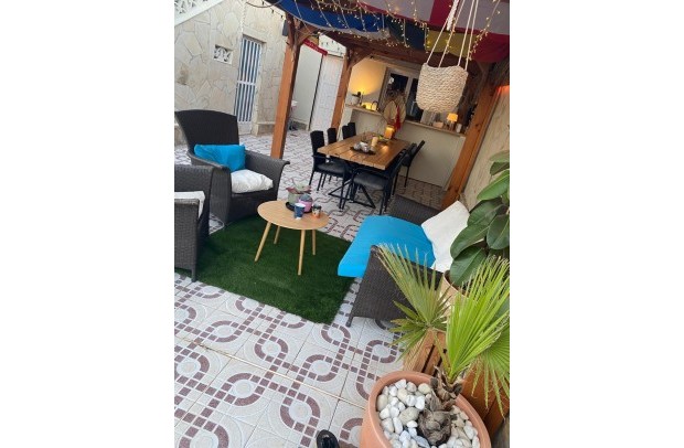 Resale - Villa / Detached - Ciudad Quesada - Quesada Center