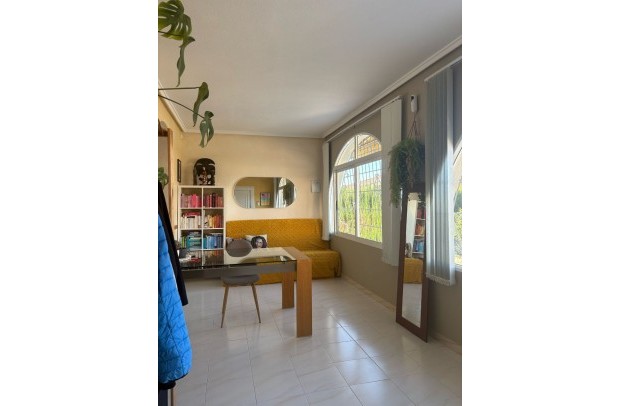 Resale - Villa / Detached - Ciudad Quesada - Quesada Center