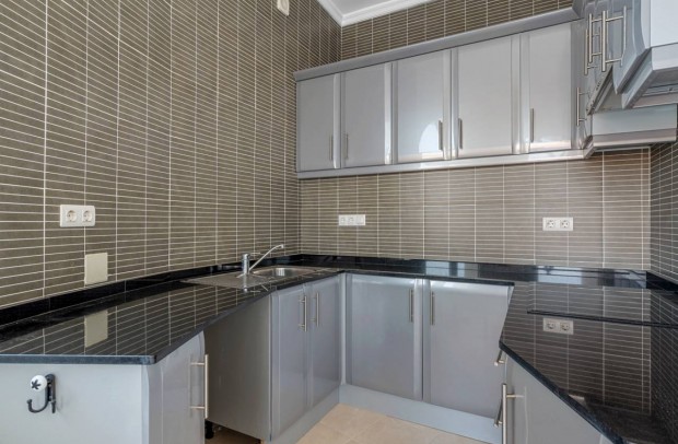 Revente - Villa Detached - Ciudad Quesada