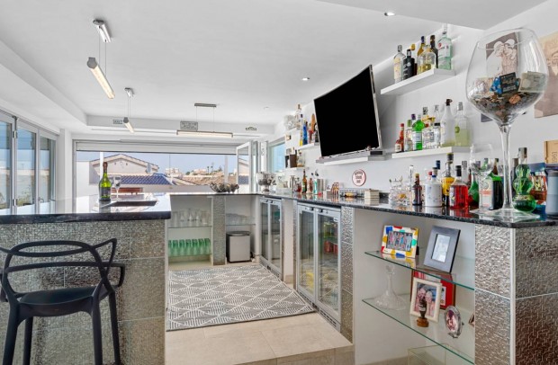 Revente - Villa Detached - Ciudad Quesada