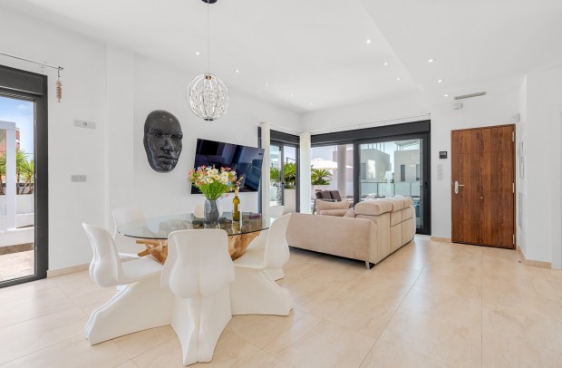 Resale - Detached House / Villa - Orihuela Costa - Villamartín