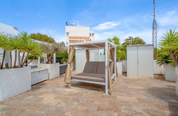 Resale - Detached House / Villa - Orihuela Costa - Villamartín