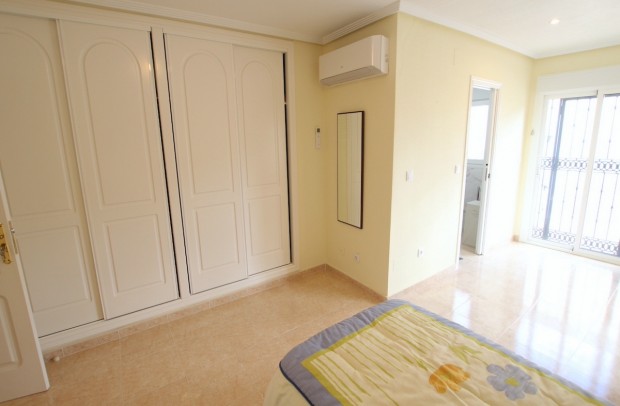 Revente - Detached House / Villa - Ciudad Quesada