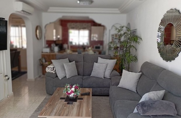 Revente - Detached House / Villa - Villamartin - Villamartín