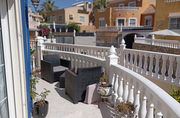 Revente - Detached House / Villa - Villamartin - Villamartín