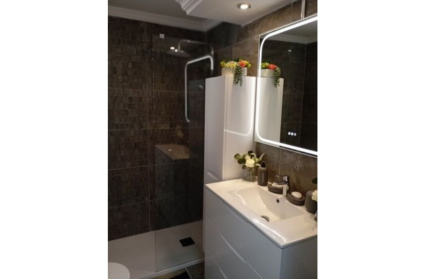 Revente - Detached House / Villa - Villamartin - Villamartín