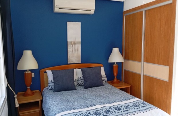 Revente - Detached House / Villa - Villamartin - Villamartín