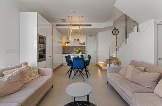 Resale - Detached House / Villa - Orihuela Costa - Villamartín