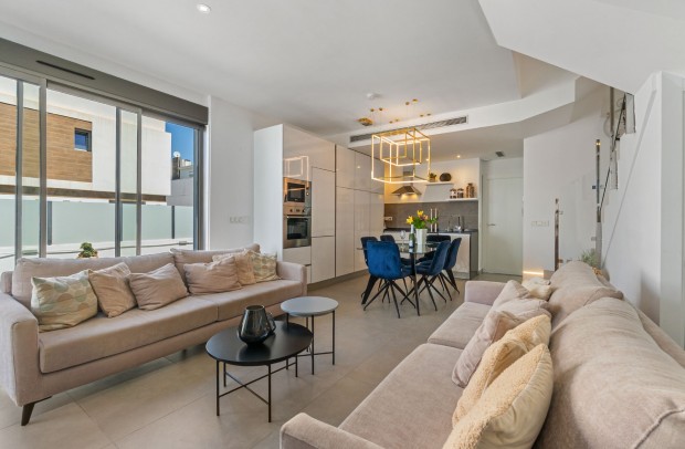 Resale - Detached House / Villa - Orihuela Costa - Villamartín