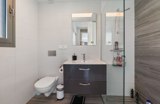 Resale - Detached House / Villa - Orihuela Costa - Villamartín