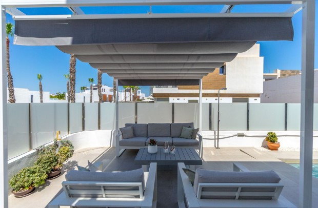 Resale - Detached House / Villa - Orihuela Costa - Villamartín