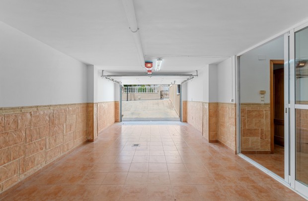 Resale - Villa Detached - Torrevieja