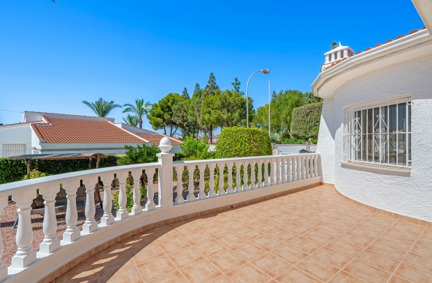 Resale - Detached House / Villa - Ciudad Quesada