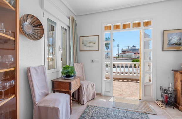 Resale - Detached House / Villa - Ciudad Quesada