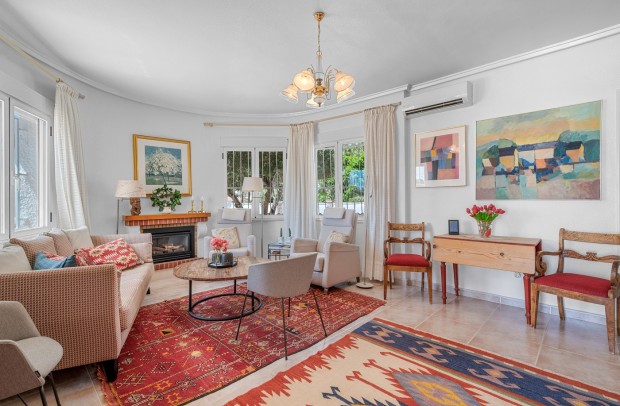 Resale - Detached House / Villa - Ciudad Quesada