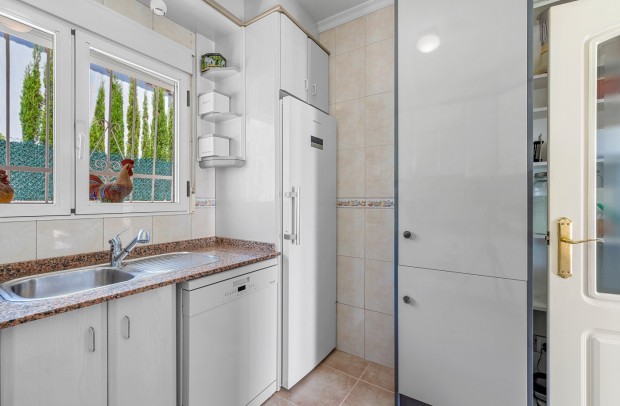 Resale - Detached House / Villa - Ciudad Quesada