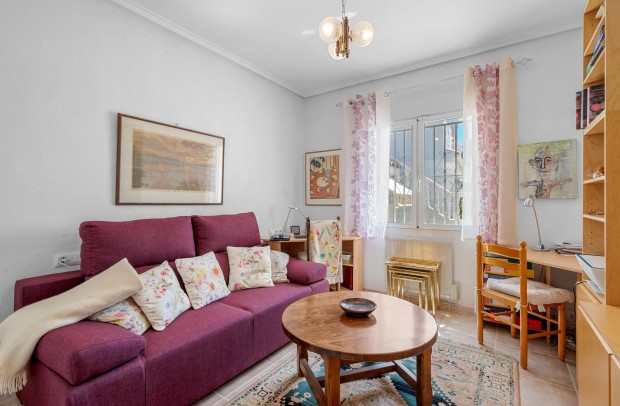 Resale - Detached House / Villa - Ciudad Quesada