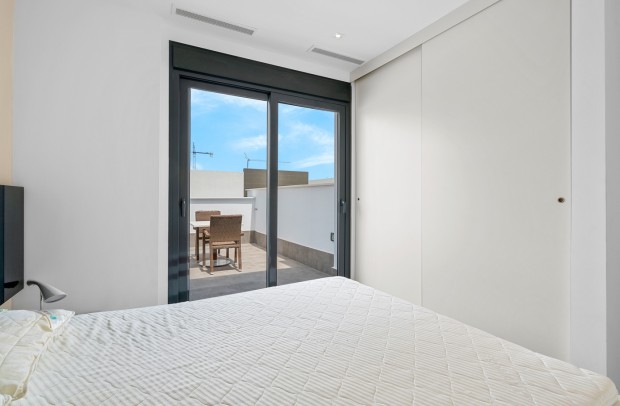 Revente - Villa Detached - Ciudad Quesada