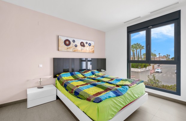 Revente - Villa Detached - Ciudad Quesada