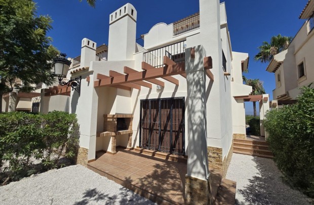 Resale - Semi-Detached - Algorfa - La Finca Golf Resort