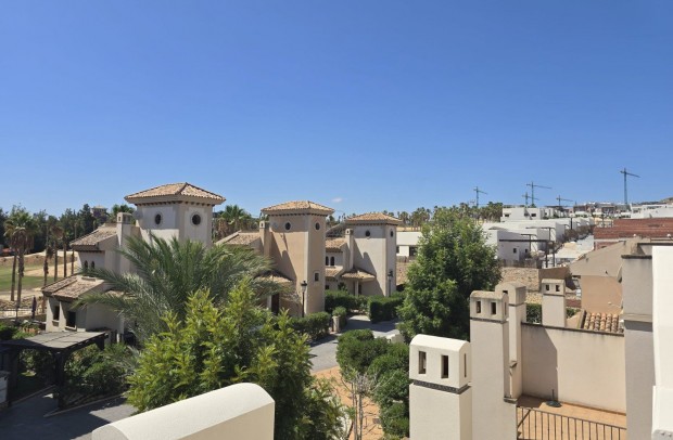 Resale - Semi-Detached - Algorfa - La Finca Golf Resort