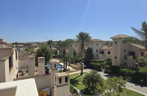 Resale - Semi-Detached - Algorfa - La Finca Golf Resort
