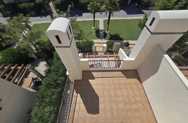 Resale - Semi-Detached - Algorfa - La Finca Golf Resort