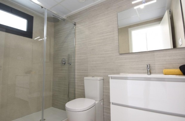 Nueva construcción  - Apartment - San Miguel de Salinas - Pueblo