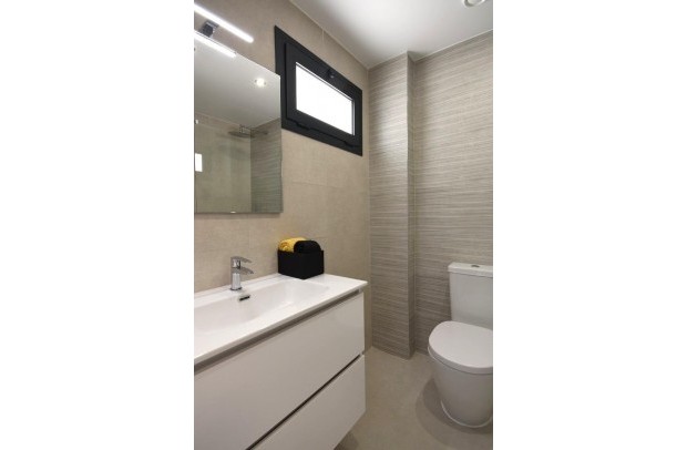 Nueva construcción  - Apartment - San Miguel de Salinas - Pueblo