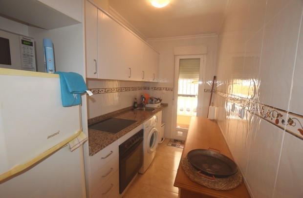 Resale - Apartment - Formentera del Segura