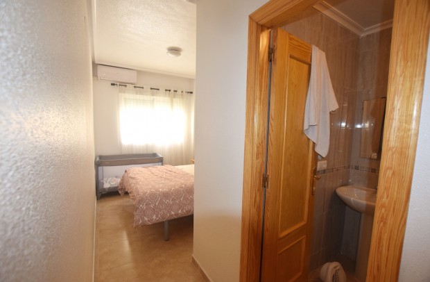 Resale - Apartment - Formentera del Segura